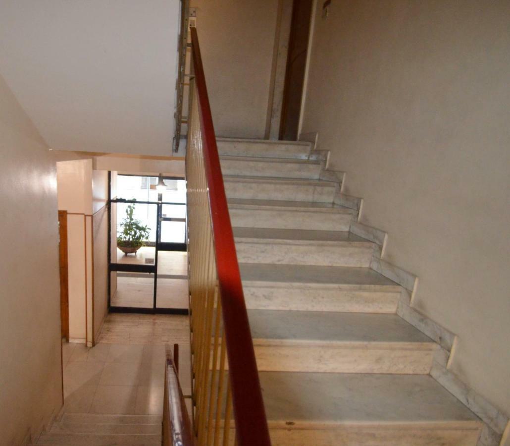 B&B Studio 162 Bari Bagian luar foto